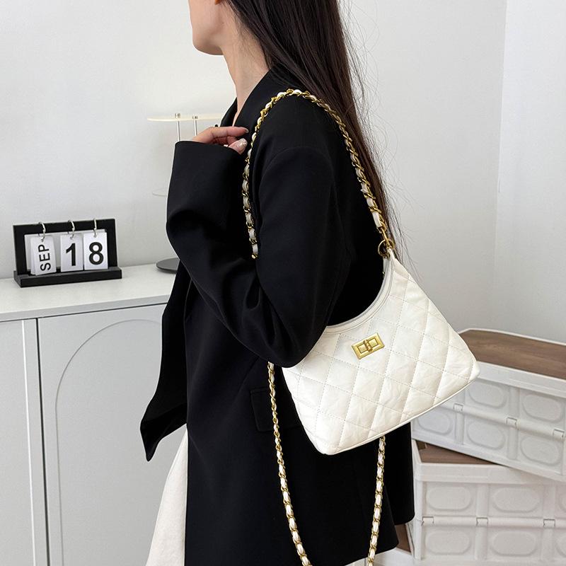 

Niche Women s 2025 All-Season Large Versatile Crossbody Diamond Quilted Chain Shoulder Bag Single Bag