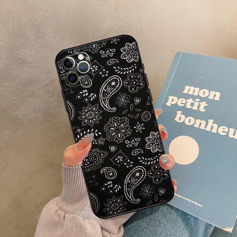 Bandana Seamless Pattern Case For iPhone 17 Air 15 14 13 12 11 16 Pro Max 13 mini XR 15 16 Plus 16e Back Cover Shell