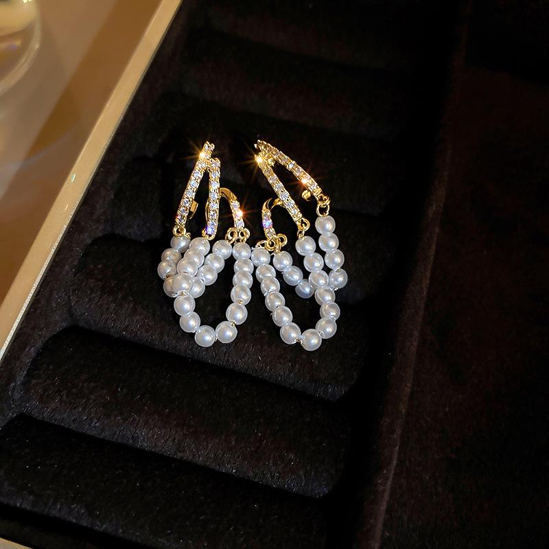 

Модные белые серьги-ракушки с цветком и темпераментом, новые серьги, европейские и американские модные серьги высокого класса