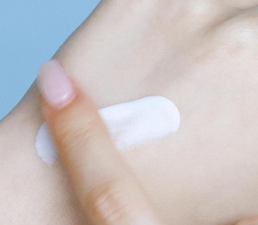 WELLAGE Real Hyaluronic Blue Sun Cream Rapid Cooling Hydrating 50ml Korean Sunscreen Daily Sun Gel