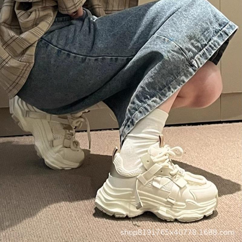 Foreign trade mesh breathable thick-soled dad shoes women's 2025 new versatile popular small height increase casual women's shoes