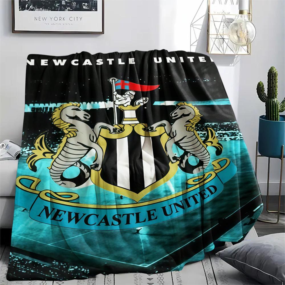 1Pc Newcastle United Print Flannel Blanket High Quality Warm Comfortable Cover for All Seasons Perfect for Gifts Home Decor