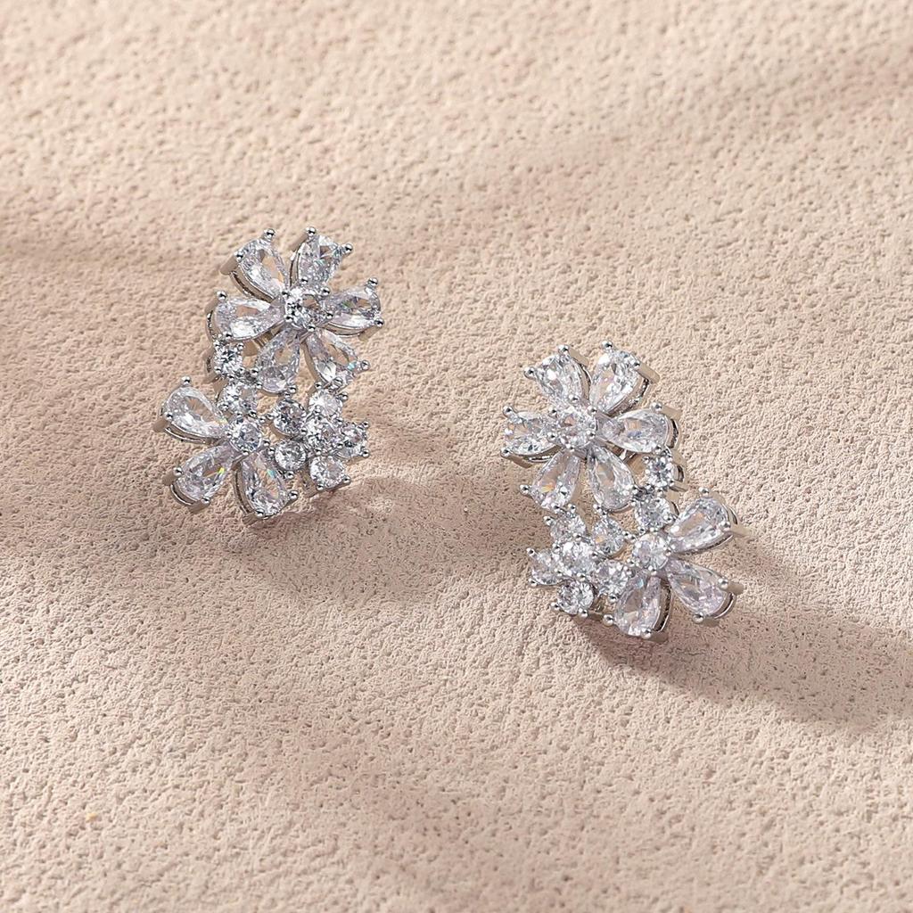 European and American Elegant Flower Zircon Wedding Earrings