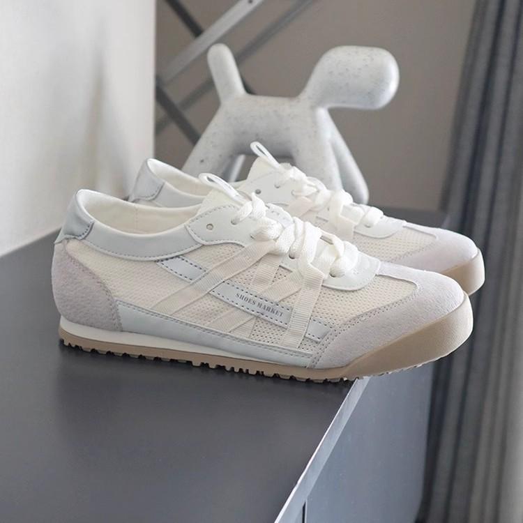 

2025 spring and summer new mesh breathable German training shoes women s color matching versatile Forrest Gump shoes lightweight sports and leisure 40 белый