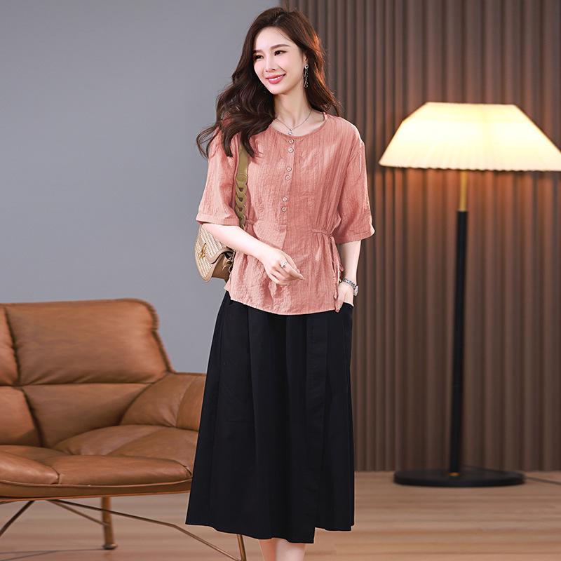 2025 Summer Fashion Tencel Two-Piece Set: Age-Reducing Mom Casual Blouse & Loose Midi Skirt