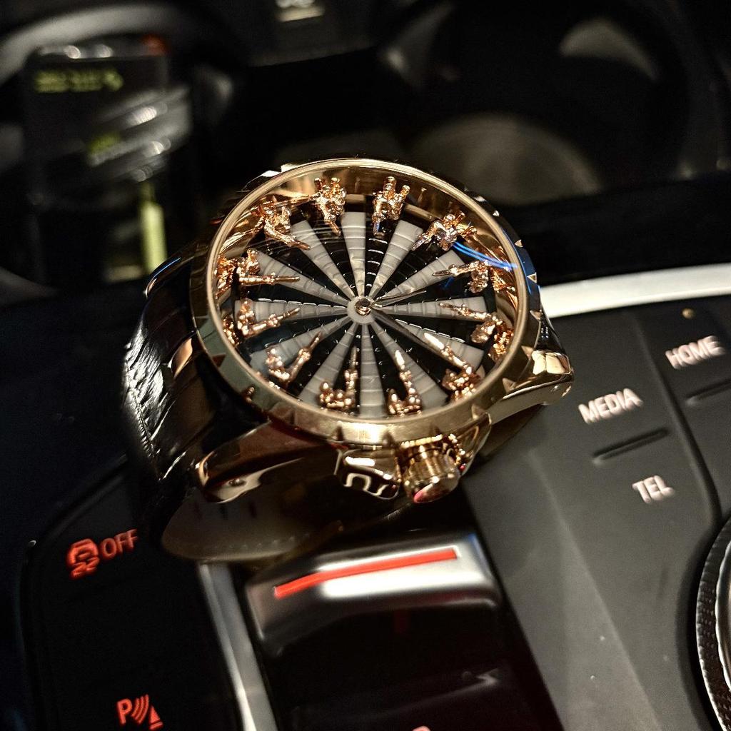 Twelve Knights Hand Expression Valentine's Day Gift for Boyfriend - Trendy Men's Cross-border Selection.