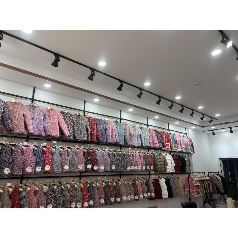 

Новая женская короткая куртка-бейсболка с хлопковым наполнителем, новинка осени и зимы, маленькая, легкая, тонкая, классический ромбовидный узор 2XL [recommended 80--55kg]