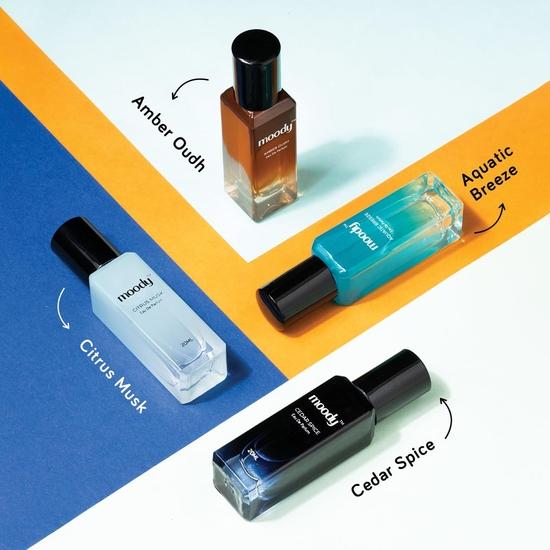 Moody Premium Perfume Gift Set for Men | Eau De Parfum | Long Lasting EDP Fragrance  | Amber Oudh, Aquatic Breeze Perfume Gift for Men Pack of 4x20ml