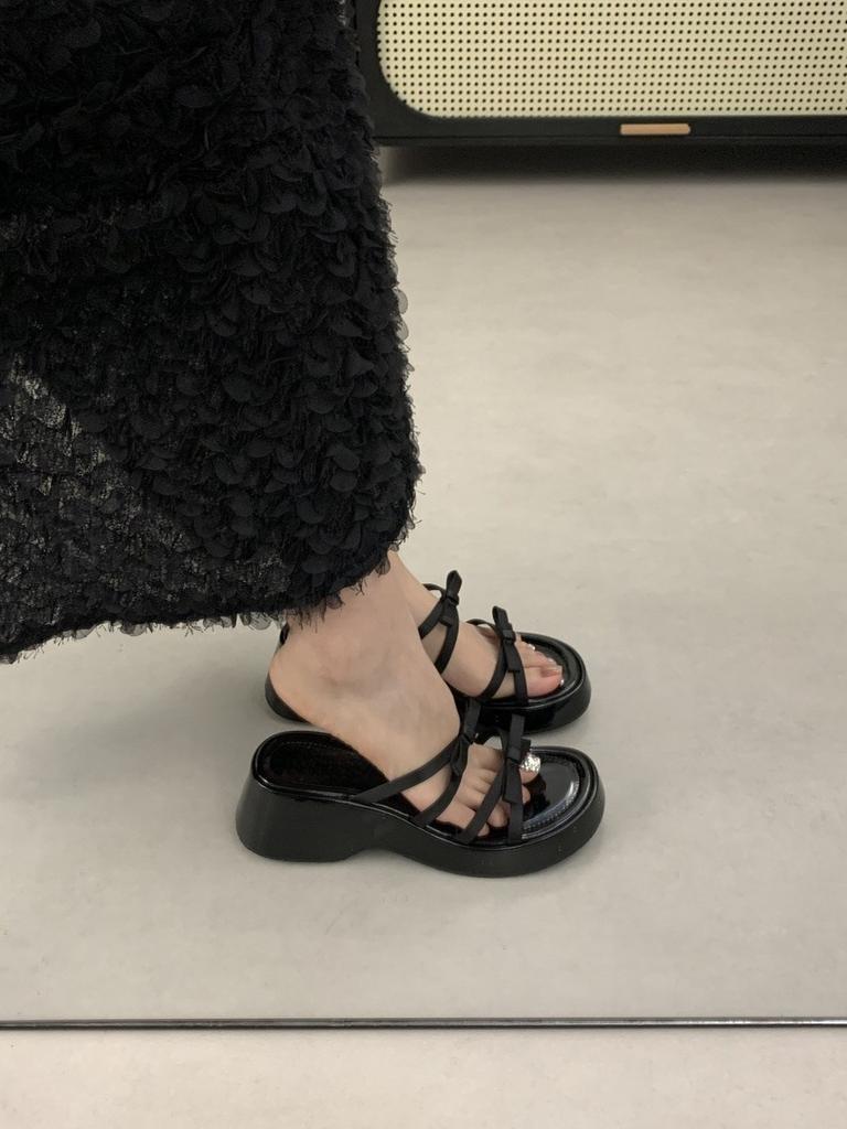 French bow slope heel cool slippers women's summer wear 2025 new thick bottom heightening fairy style one-word slippers women