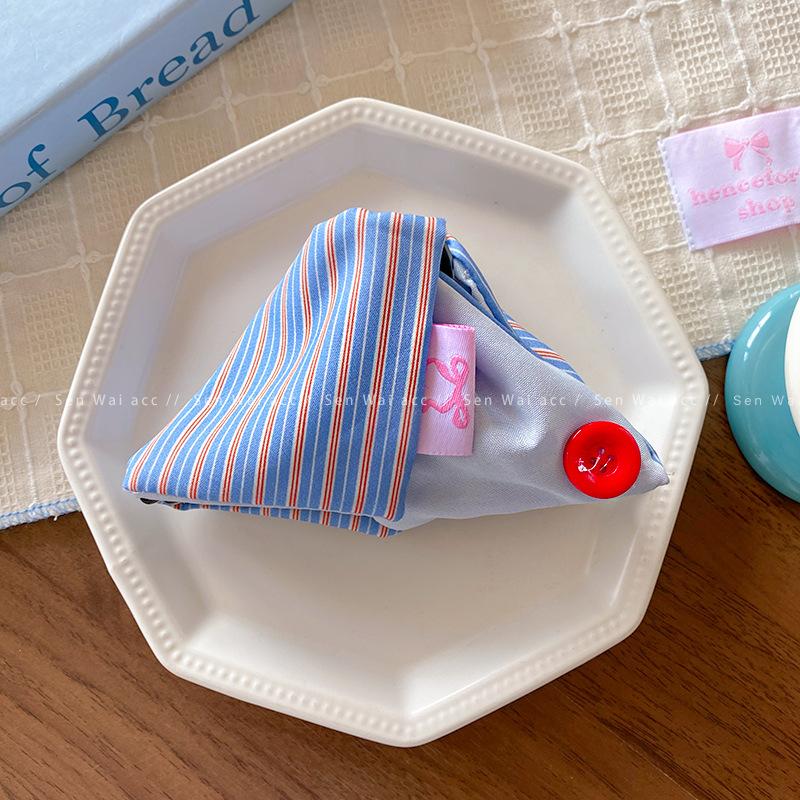 Light luxury satin triangle grab clip, women s high-end hairpin, back head disc hair, shark clip headgear wholesale