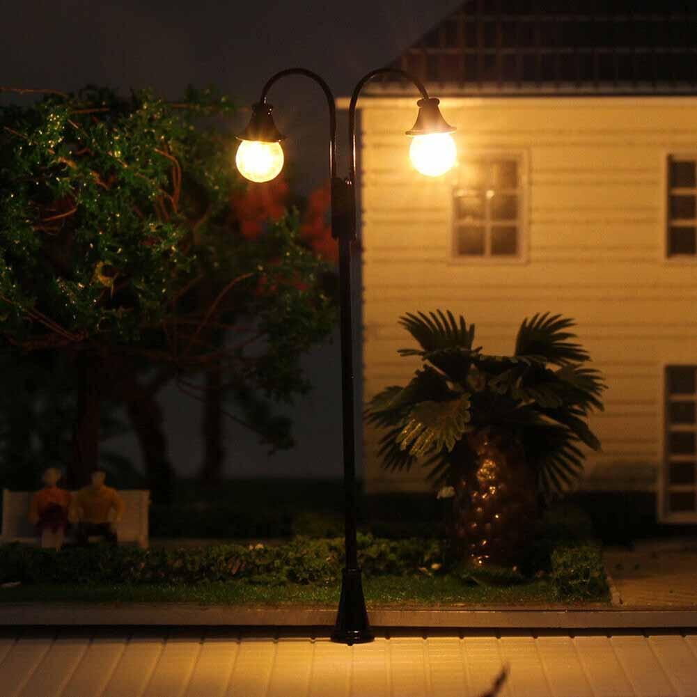 10 cm große Gartenlampen im HO-Maßstab für Eisenbahn- und Gebäudelayouts. Praktisch