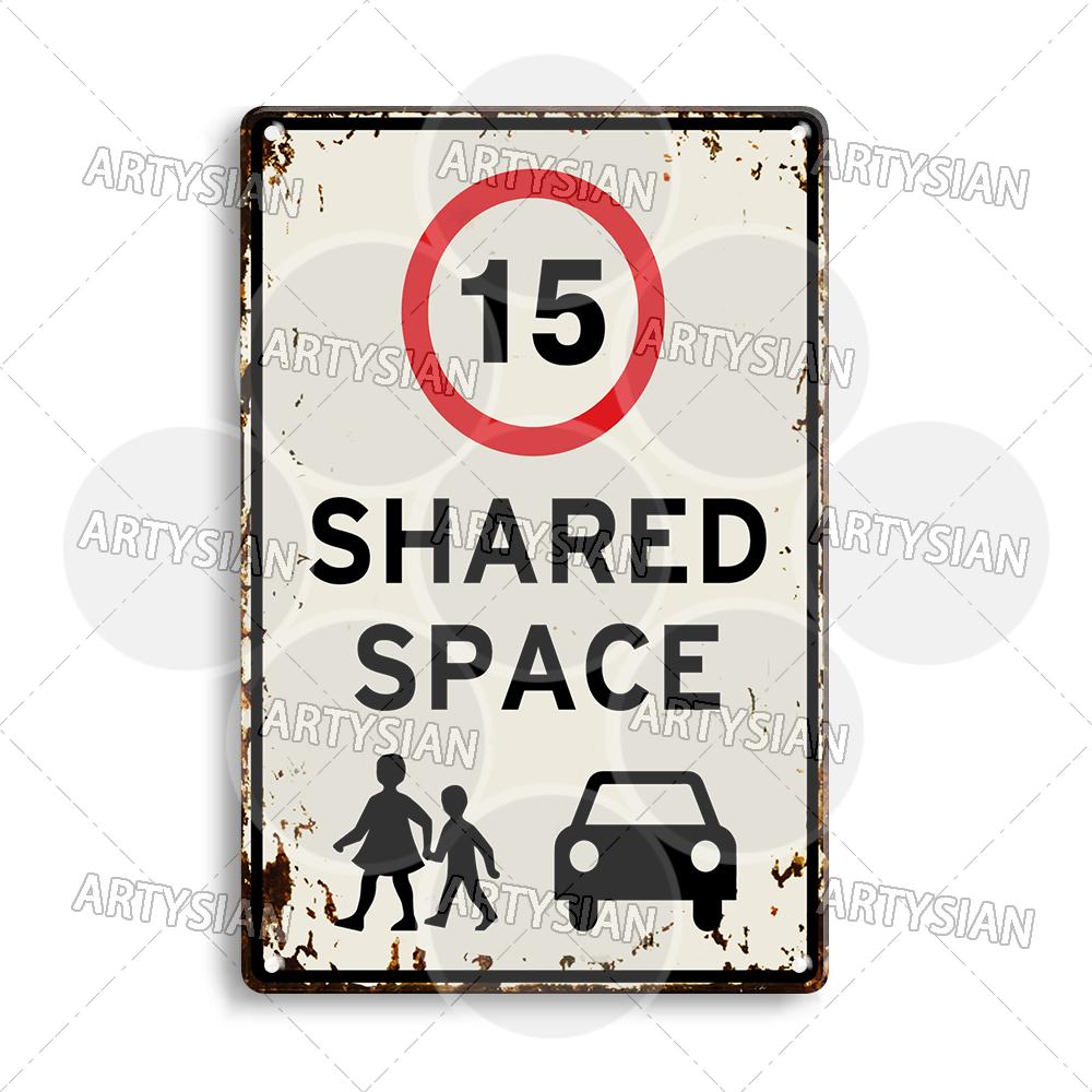 

DORA Tin Sign Traffic Warning Metal Plaque Slow Caution Meta Sign Shared Driveway Speed Limit Warning Safety Sign Judder Bars Reduce Dust 20x30cm（7.8x11.8inch）