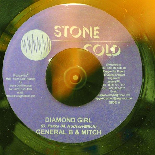

7-дюймовая пластинка GENERAL B / MITCH - Diamond Girl / March NONE Stone Cold 2004 Ямайка Регги, Ска и Даб Б/У