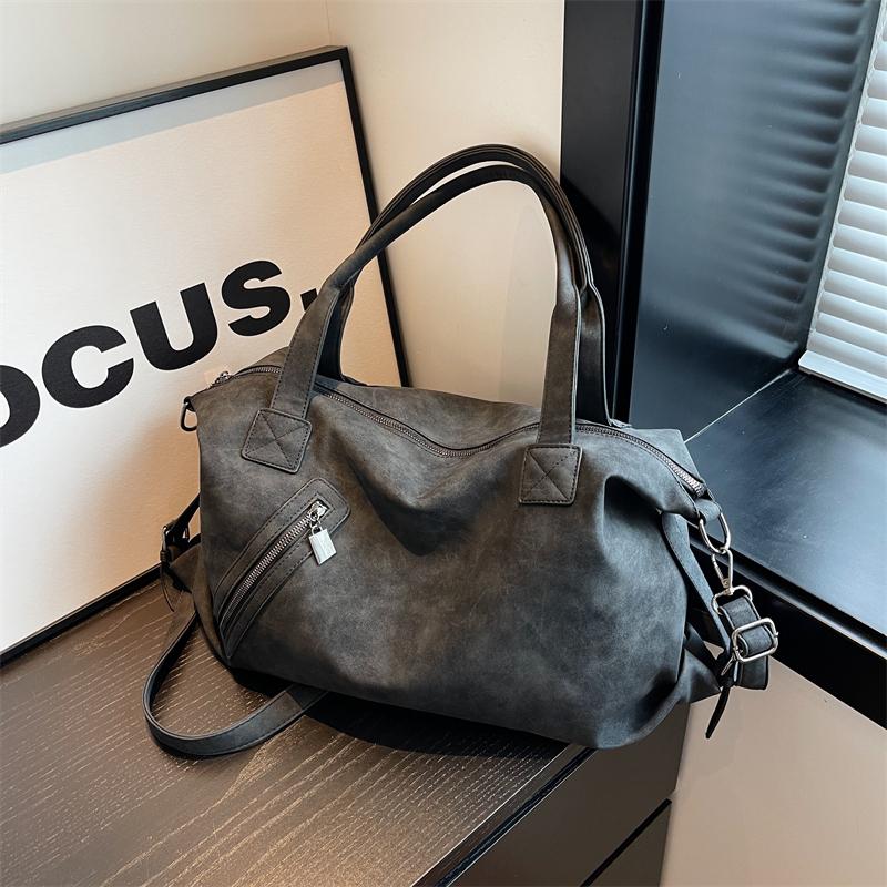 Retro Women's Leather Handbag Large Capacity Travel Crossbody Bag Vintage Shoulder Bag for Daily for Daily Commute Work Shopping and Weekend Outings