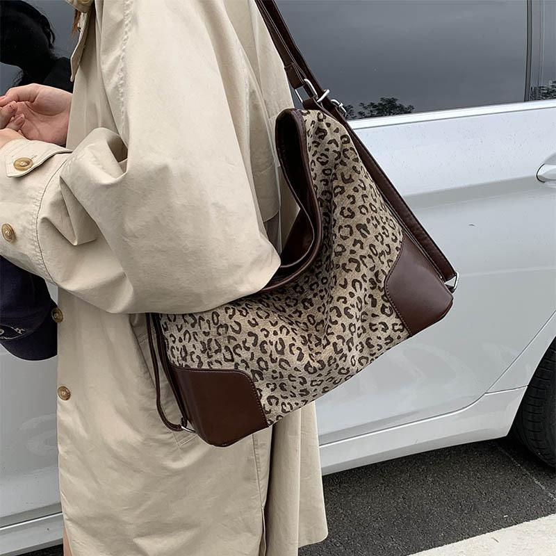 Vintage Leopard Tote Bag For Women Luxury Design Large Capacity Crossbody Bags Casual Fashion Splicing Backpacks