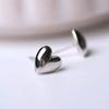 [ON] Silver Sensual Heart Earrings MEM22081