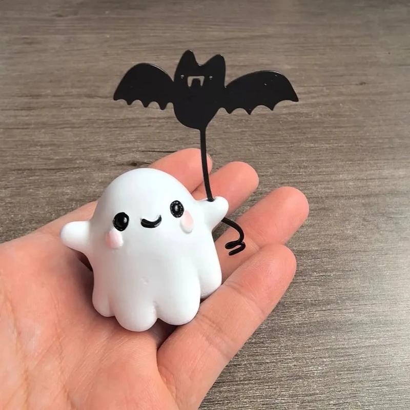 1Pc Halloween Cute Ghost Putting Bat Ornaments, Ghost Bat Desktop Party Decoration, Party Small Gift, Little Finger Cute Ghost