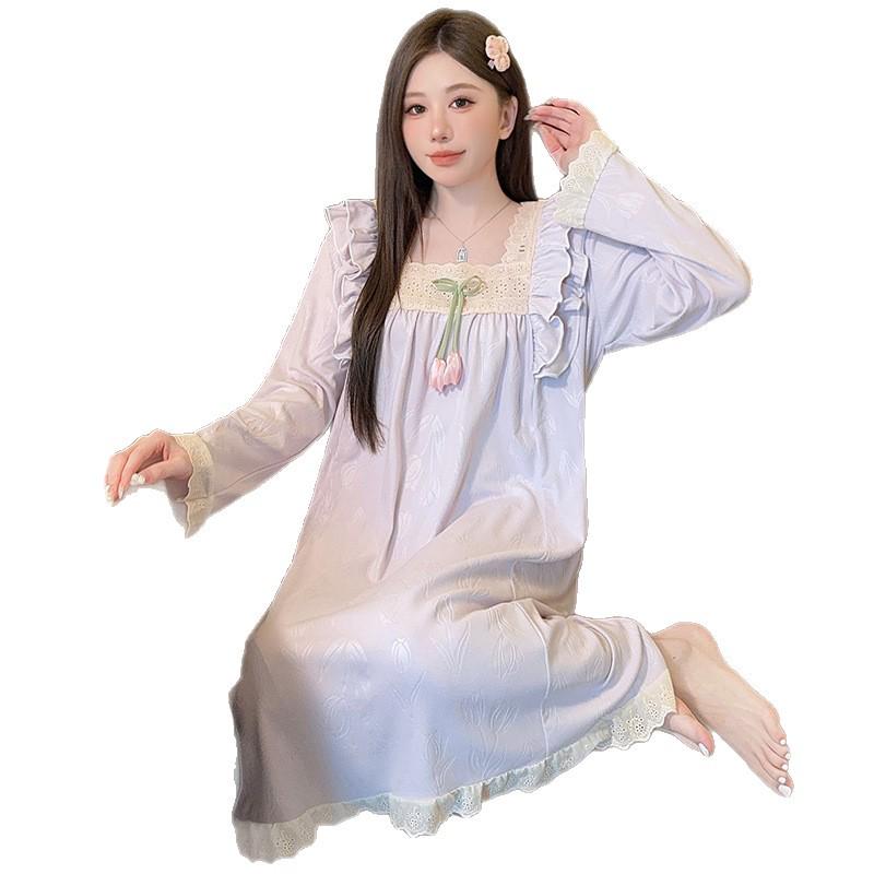 Velvet Nightgown: Women's 2025 Autumn/Winter Long Sleeve Court Princess Style, Sweet Plus Size Maternity Slimming Pajamas.