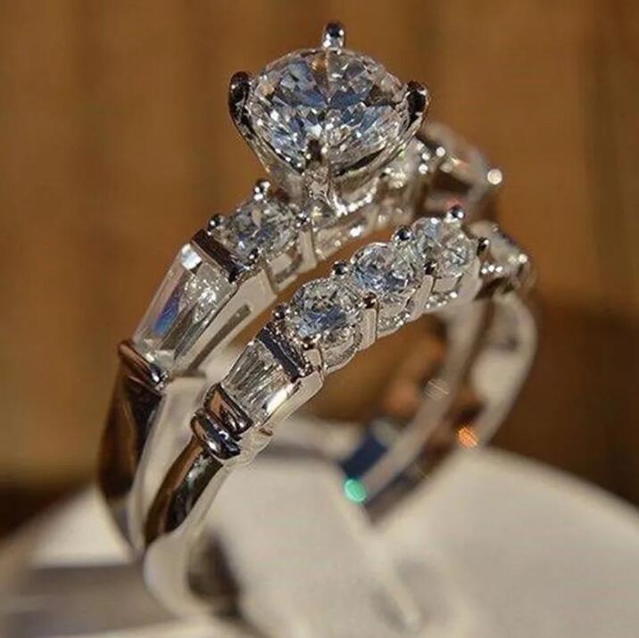 European-American Fashion Zircon Engagement Proposal Ring Size 6