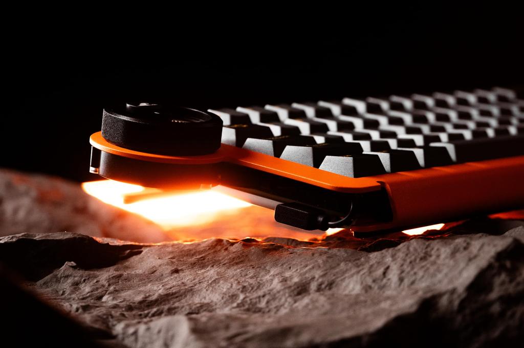 DRY STUDIO Ice Ring 63 RT HE Magnetic Wired Gaming TTC Hall Effect Magnetic Lightweight RGB Gaming Accessory Starburst Orange Keyboard, 0.01mm