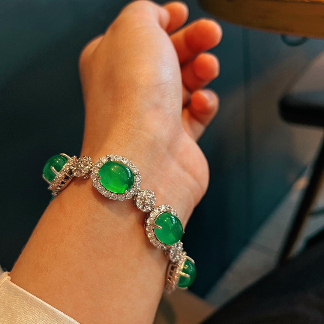 Full Green Yang Green Natural Agate Green Chalcedony Bracelet Female Real Shot Fidelity