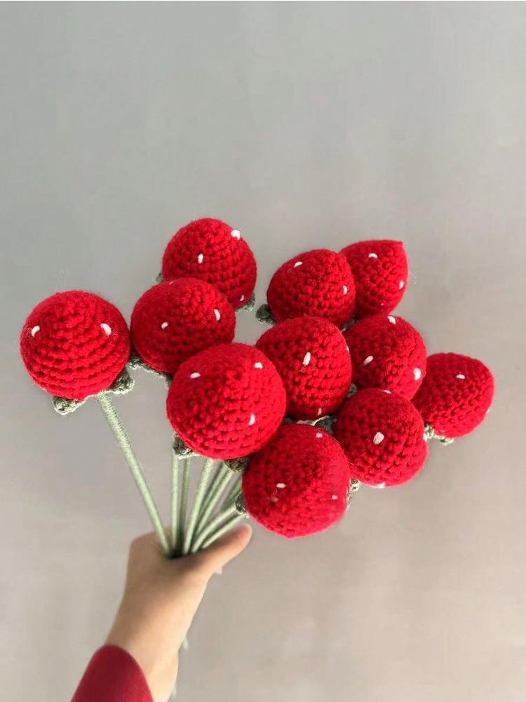 6 Pieces Crochet Flowers Bouquet Hand-Knitted Strawberry Bouquet Artificial Wool Flower for Valentines Day Mother's Day Birthday Wedding Home Decor