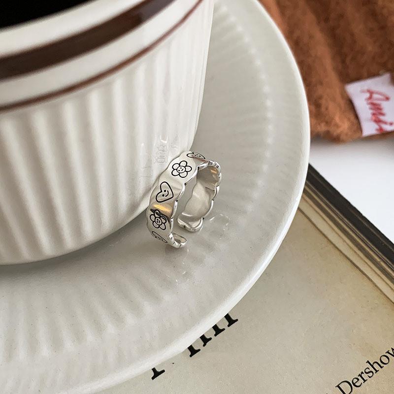 Chic Copper Geometric Design Pearl Silver Ring For Women Perfect For Ins Fashion 2022