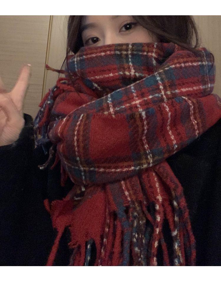 Women's Red Plaid Scarf: Stylish, Warm, and Perfect for Autumn & Winter