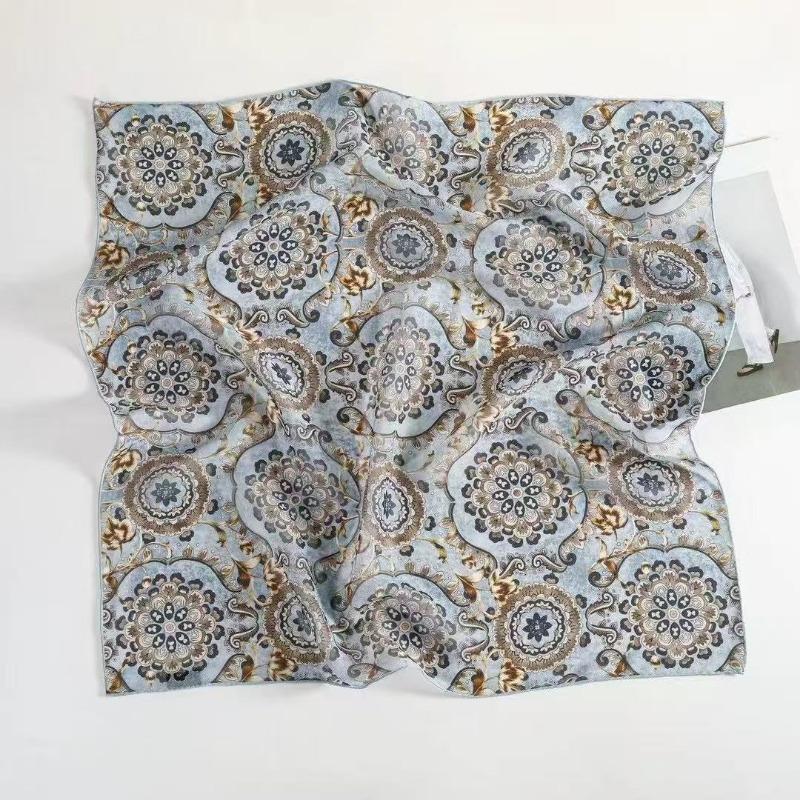 Spring and summer new 100% mulberry silk georgette silk scarf women's retro lazy Chinese square scarf premium scarf accessories