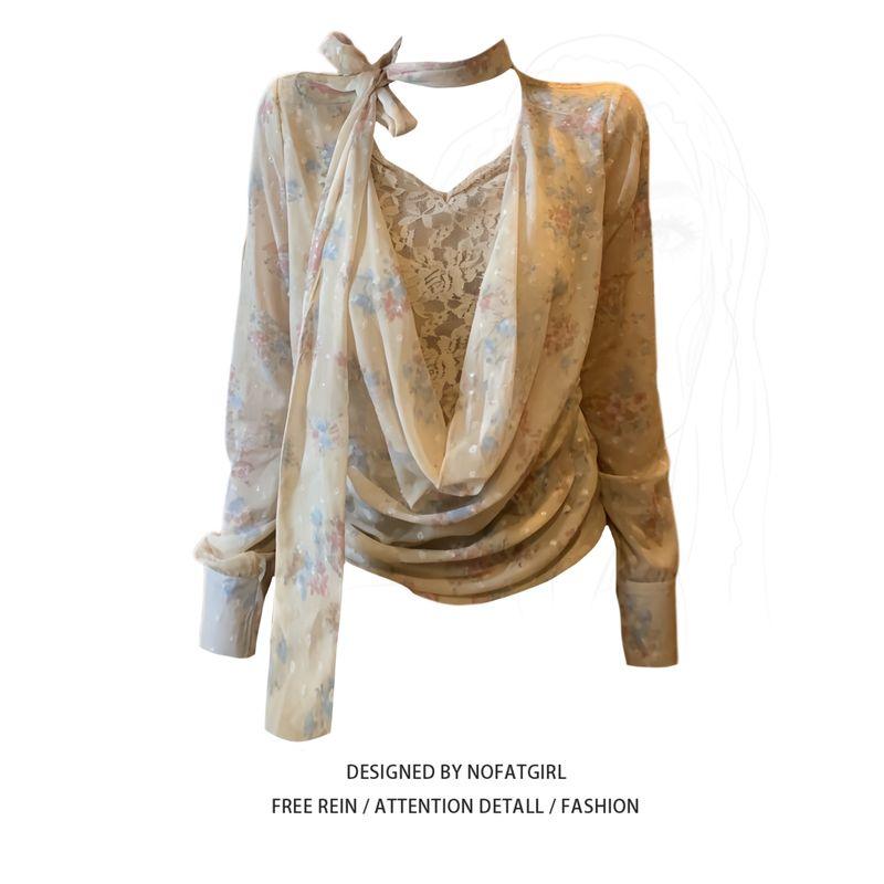 

Plus-Size Pure Desire Style Mock Two-Piece Floral Lace Shirt for Women, Early Spring 2026, Stylish and Unique Top Top M