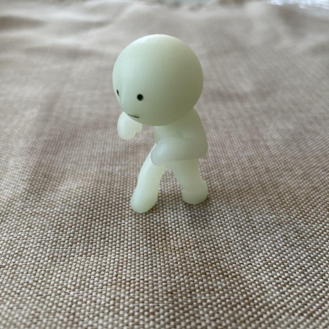 

[USED] Smiski Shinobiski Figure