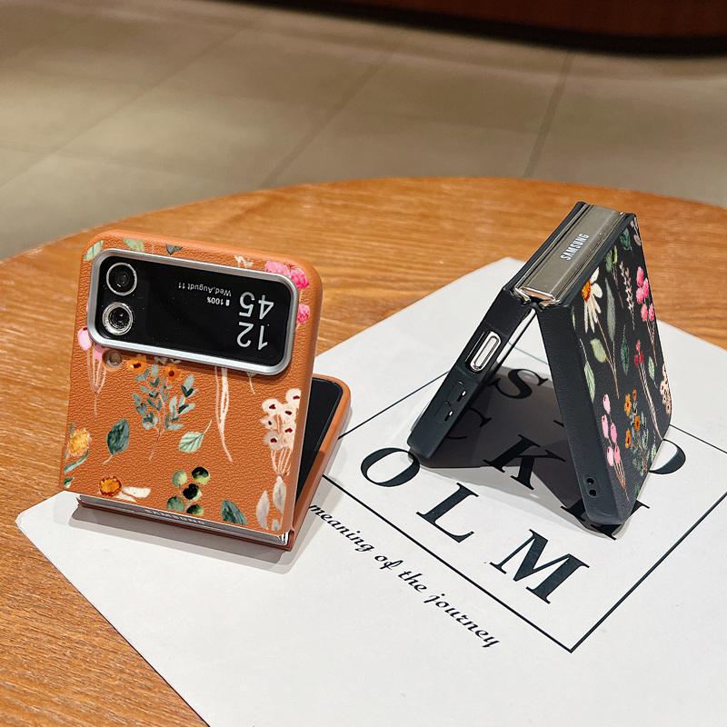 Flowers Pattern Luxury Leather Phone Case For Samsung Galaxy Z Flip 6 5 4 3 5G Shockproof Folding Soft Cover For Samsung Z Flip4