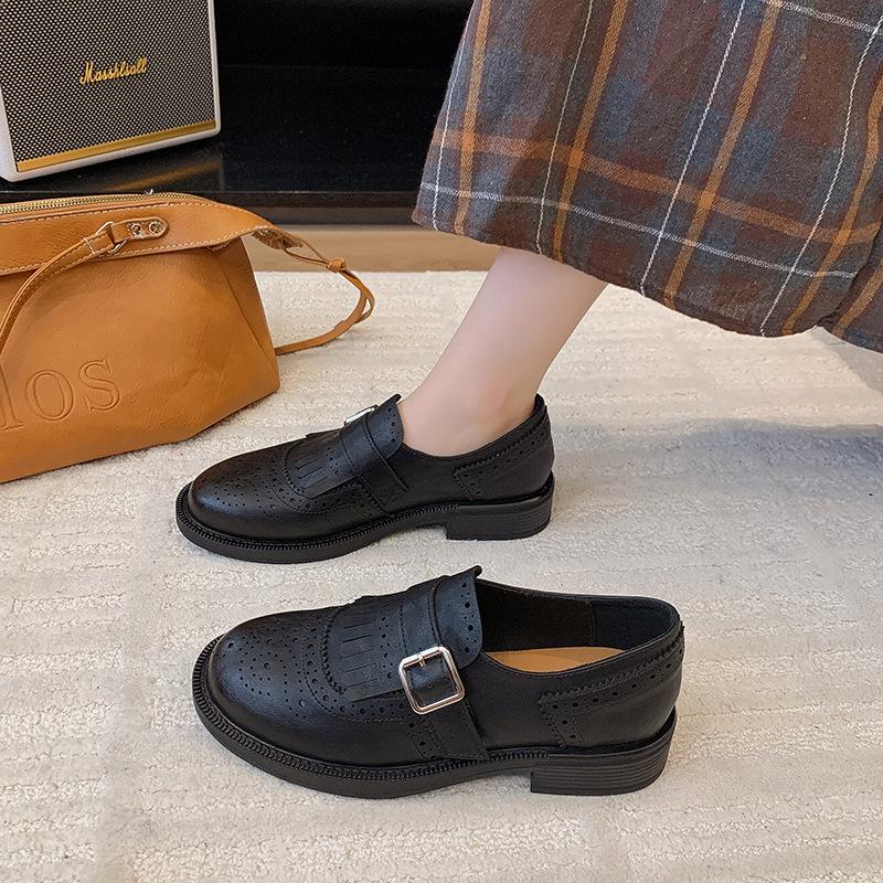 Round Head Fringed Retro Medieval Style Shallow Mouth Leather Shoes One Pedal Lazy British College Single Shoes Leather Shoes Autumn
