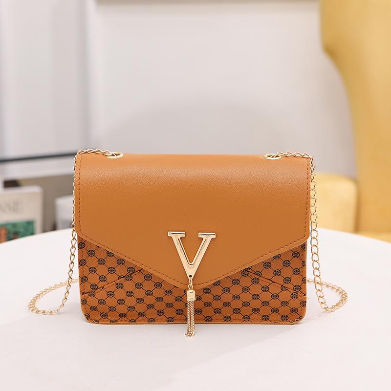 

Простая маленькая квадратная сумка в стиле ретро с ромбовидным точечным принтом, женская сумка через плечо с бахромой и персонализированной буквой, сумка для мобильного телефона жёлтый