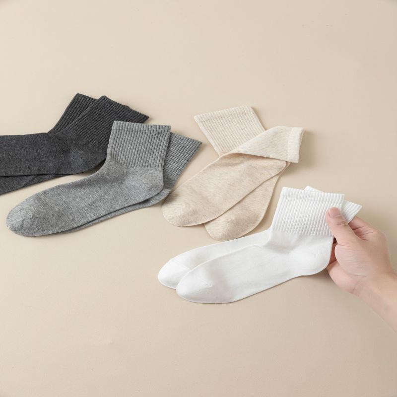 Antibacterial, Breathable Mid-Calf Socks: Sweat-Absorbent, Casual, Versatile, Over-the-Knee Solid Color for Autumn/Winter