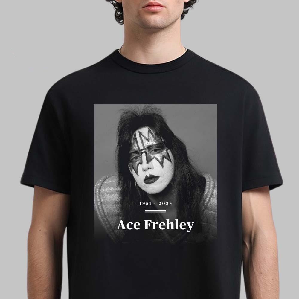 RIP Ace Frehley Kiss Guitarist 2025 Thank You For The Memories Unisex Unisex T-Shirt S