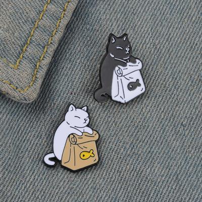 Brooch Pin Exquisite Costume Accessories Lapel Badge Cute Cartoon Black White Cat