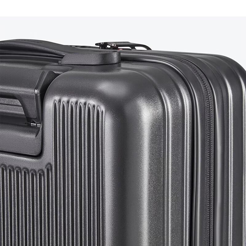 Diplomat HM-61192-1 Front-Opening Expandable Suitcase