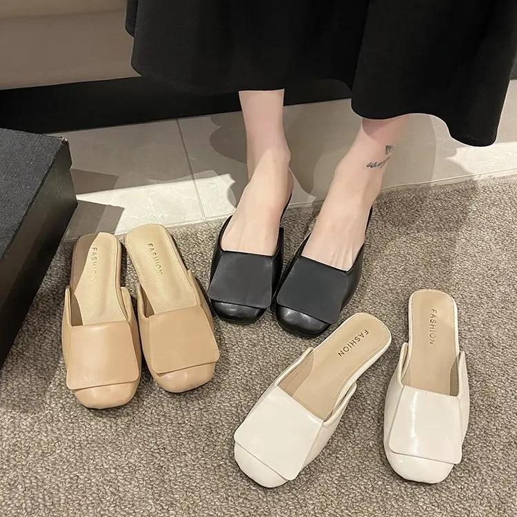 2025 New Baotou Half Slippers Women Wear Small Square Head Muller Retro Lazy Woman Sandals