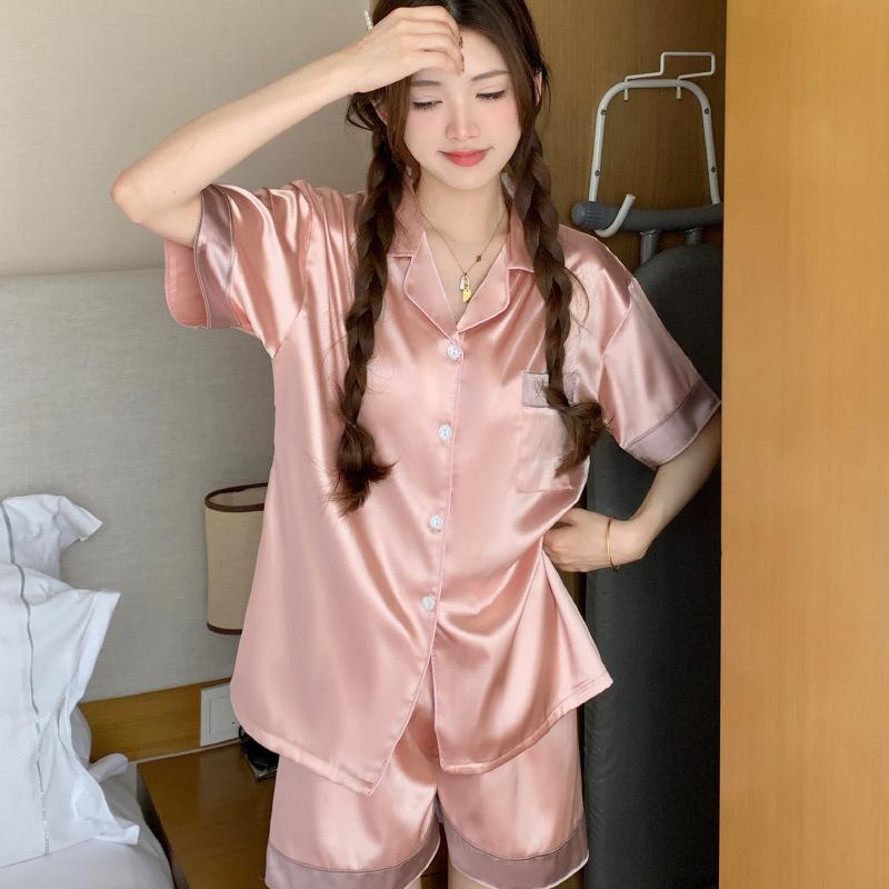 Hot-Selling Women'S Home Pajamas Short-Sleeved Love Embroidery Pocket Lapel Outer Wear Set
