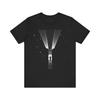 Camiseta Silhouette em Raio de Luz | Design de Céu Noturno Melancólico