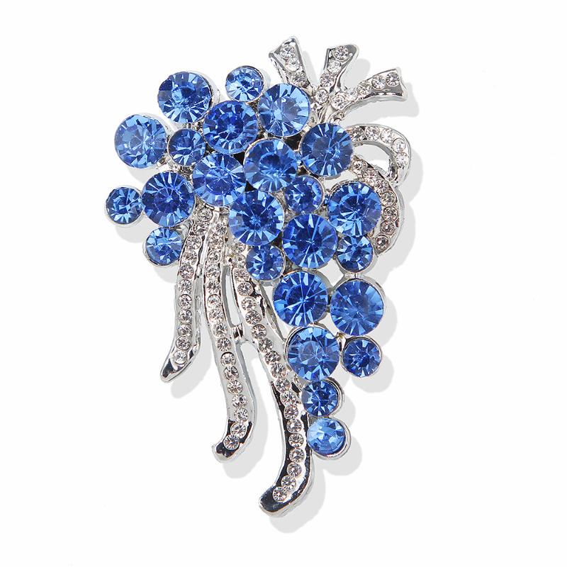 Fashion Rhinestones Grape Bouquet Shape Brooches For Women Coat Jewelry Accessories Gifts