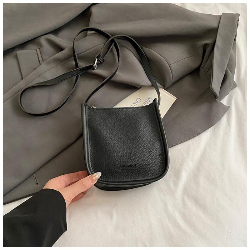 

Premium retro casual vertical mobile phone storage bag summer new simple shoulder messenger bag women чорний