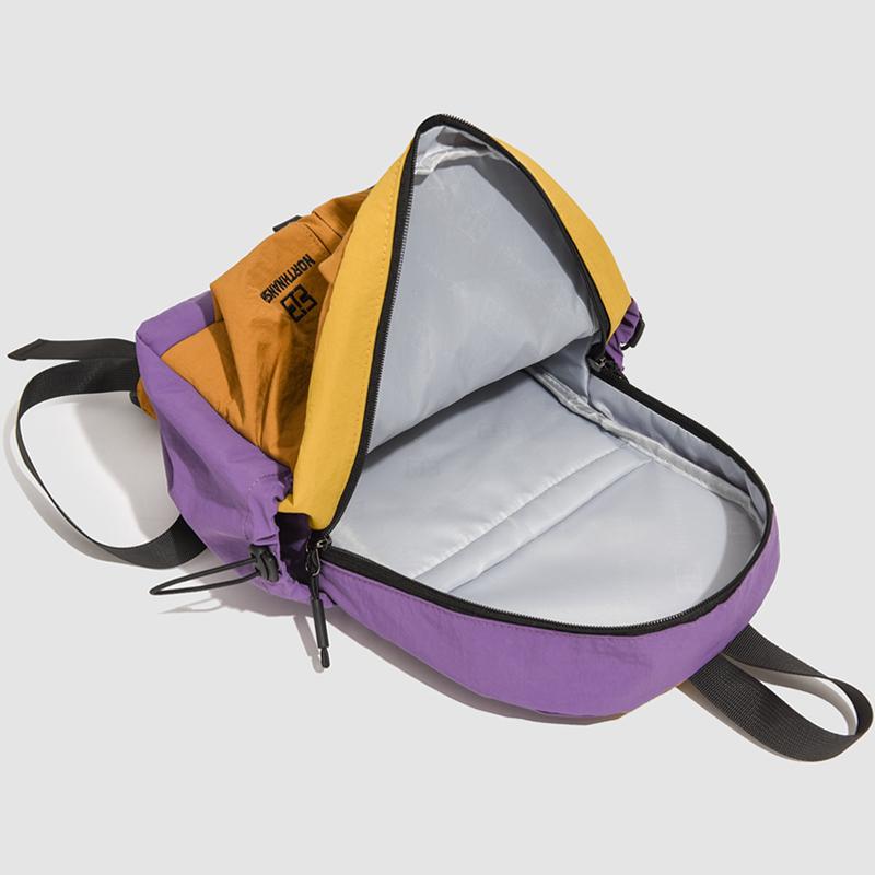 Small Ultralight Hiking Backpack with Multiple Pockets for Men Women Plaid Waterproof Casual Daypack for Adults Daytrip Hiking