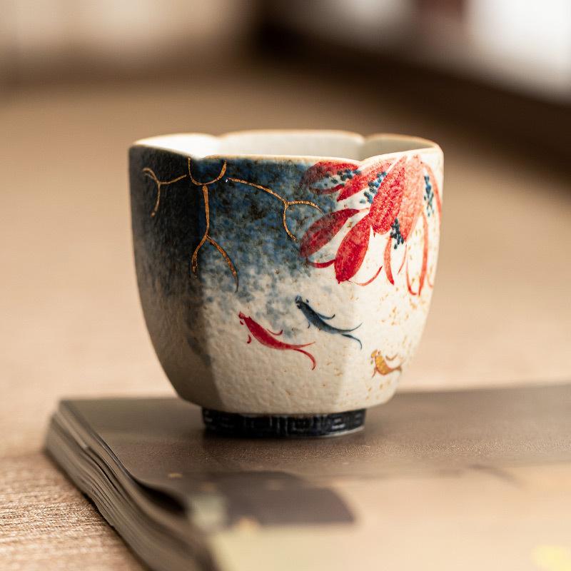 

Blue and white flint red high-end master cup with gold stroke hand-painted lotus rhyme, koi fish, hexagonal cup, ceramic tea cup 200ml