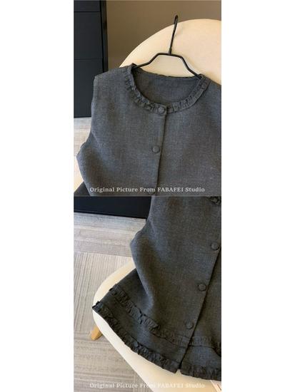 2025 Grey Ear-Side Cape Vest: Stylish High-End Autumn Short Jacket
