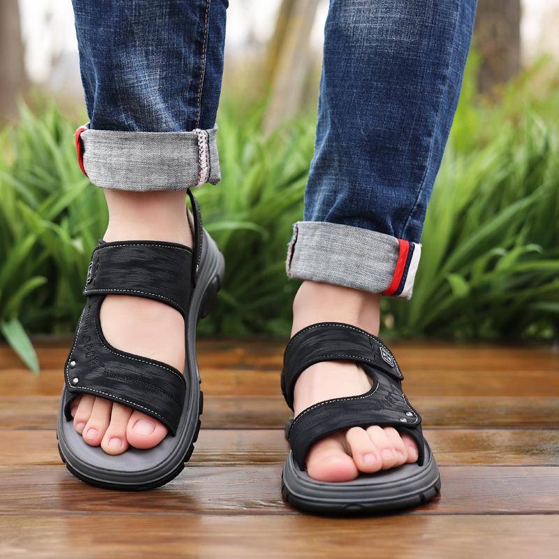 Summer new men's beach shoes outdoor men's sandals casual leather cool slippers men's shoes