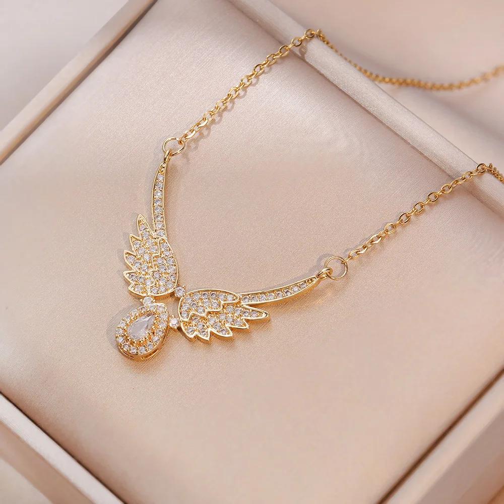 Stylish Exquisite Moonstone Angel Wings Encrusted with Rhinestone Stainless Steel Geometric Collarbone Chain Choker