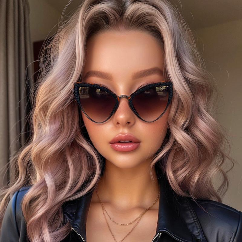 Women Cat Eyes Uv400 Sun Glasses for Women Outdoor Goggles Vintage Shades