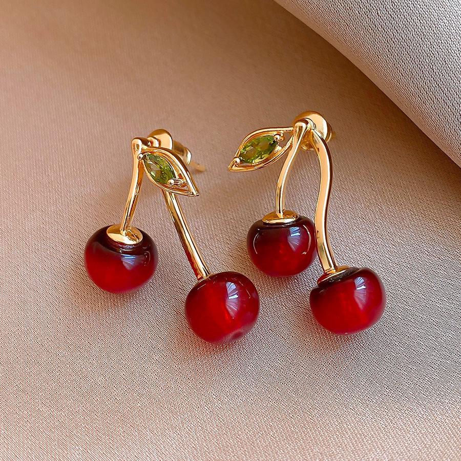 Retro Red Zirconia Pearl Flower Earrings - High-End Hong Kong Style Studs for Women